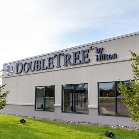 Doubletree By Hilton Austin, Mn Hotel Екстериор снимка