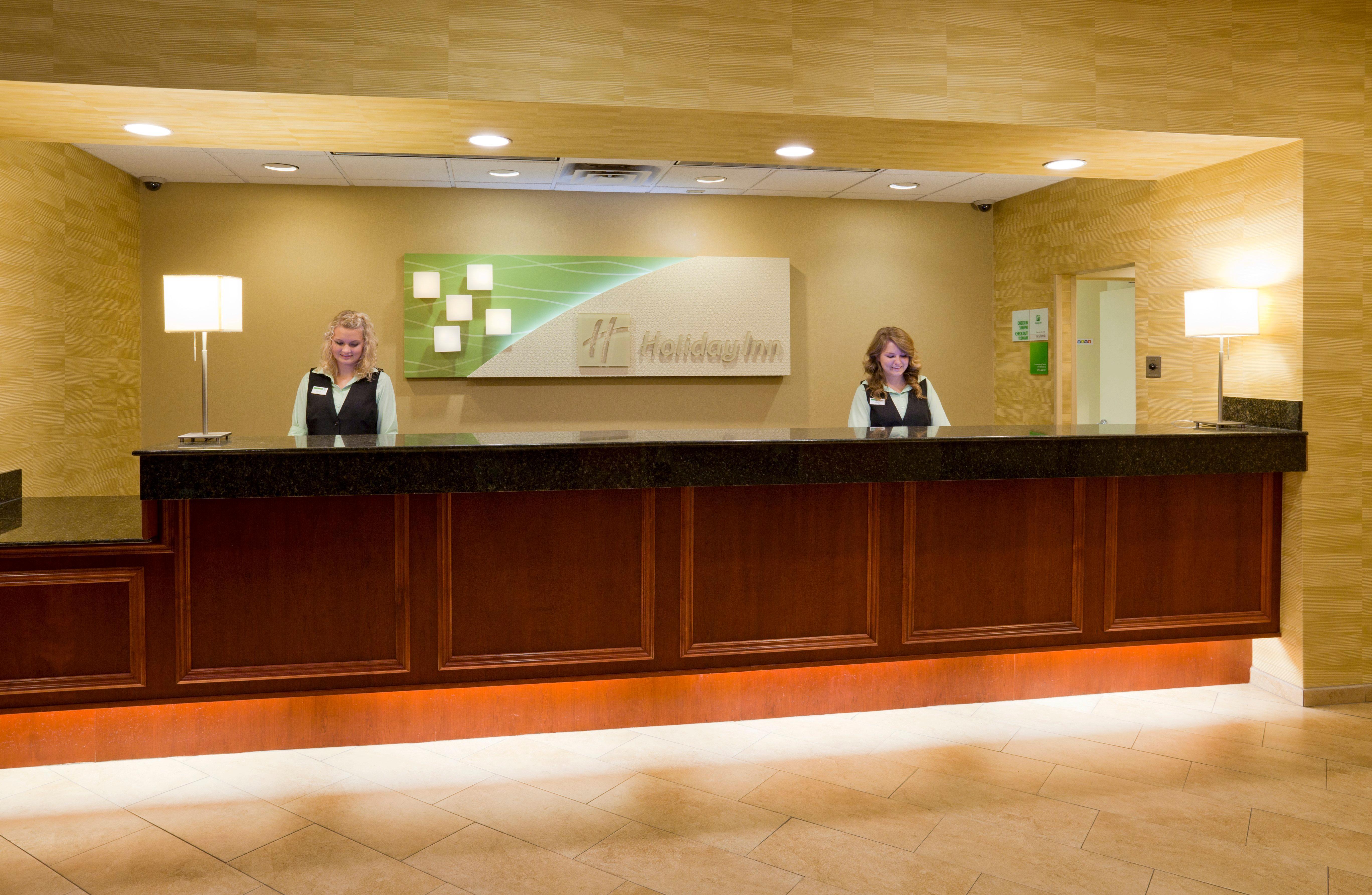 Doubletree By Hilton Austin, Mn Hotel Екстериор снимка
