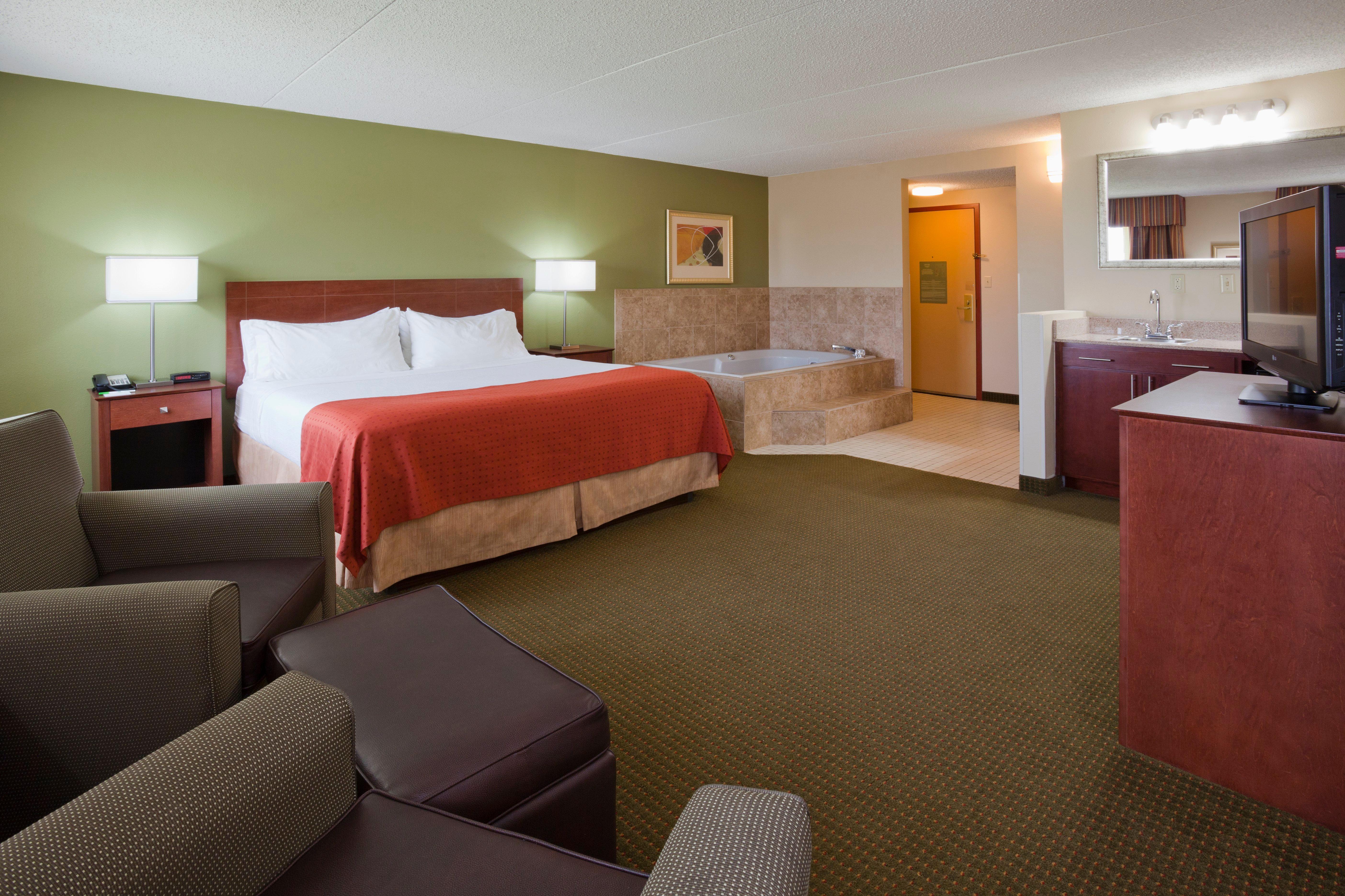 Doubletree By Hilton Austin, Mn Hotel Екстериор снимка
