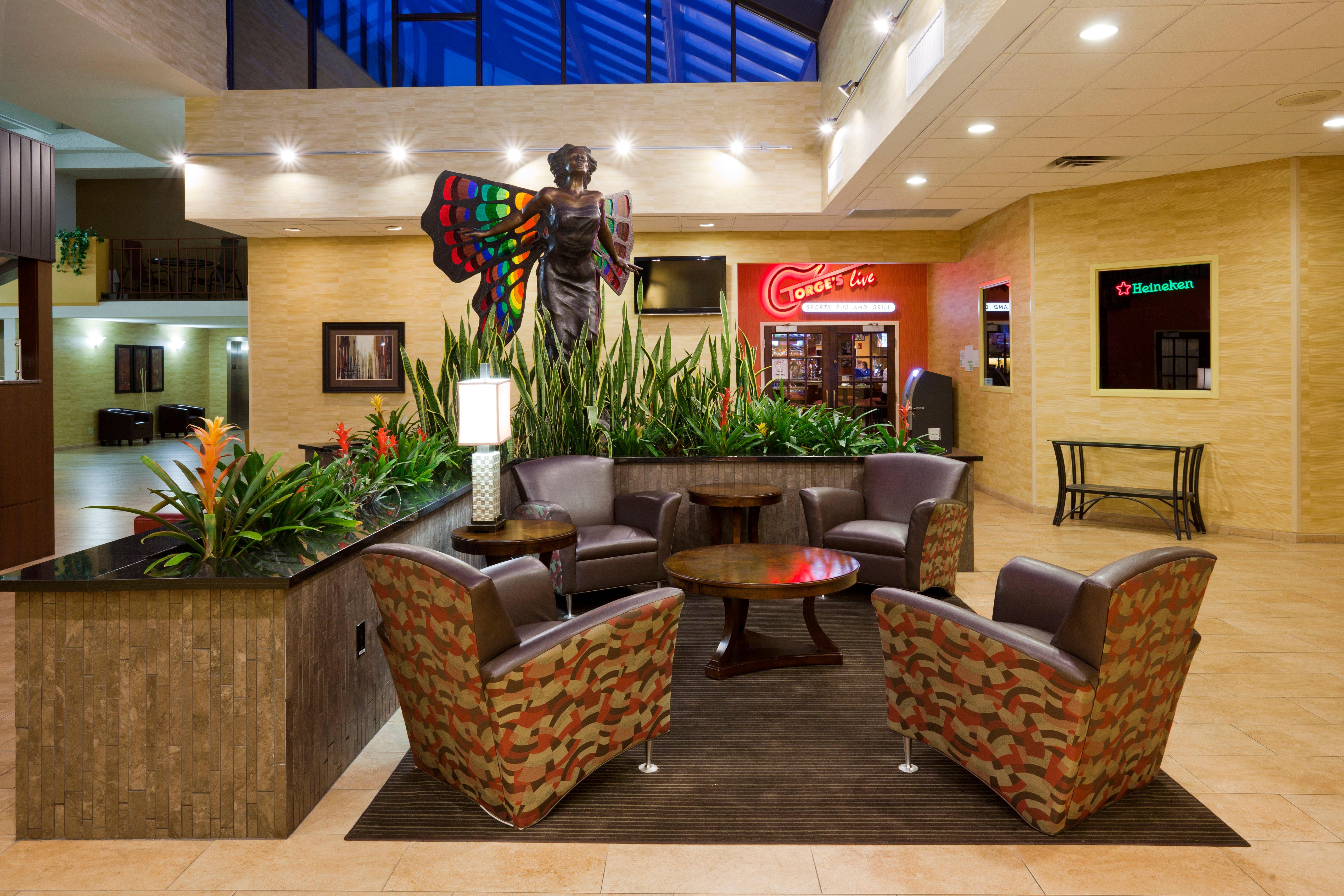 Doubletree By Hilton Austin, Mn Hotel Екстериор снимка